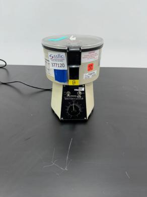 Clay Adams Benchtop Centrifuge for Laboratory and Biomedical Applications-cover
