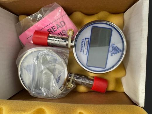 Unused Anderson-Negele Digital Sanitary Pressure Gauges QTY-2 90mm LCD Stainless Process Gauges-cover