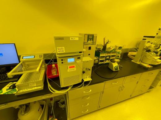 Waters 2998 HPLC System with Photodiode Array Detector, Fraction Collector, and Thermasphere TS-430 Column Chiller-cover