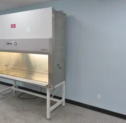 NuAire LabGard NU-425-600 Class II A/B3 Biological Safety Cabinet – 6ft, 3 of 14