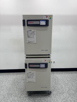Thermo HERAcell Vios 160i Double Stack CO2 Incubator-cover