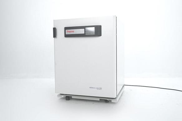 Thermo Scientific HERAcell Vios 250i CO2 Incubator with Copper Interior, 250 L-cover