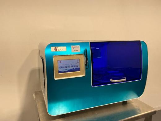 BioTeke AU1001-96 Automated Nucleic Acid Extraction System with Touchscreen Control-cover