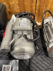 Becker VT4.8 Motor-Integrated Rotary Vane Vacuum Pump for Laboratory Use, 3 of 3