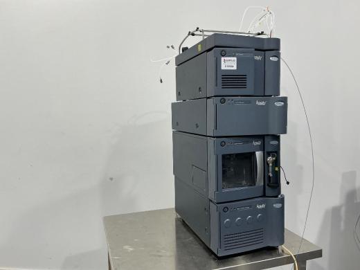 Waters Acquity with TUV Detector HPLC-cover