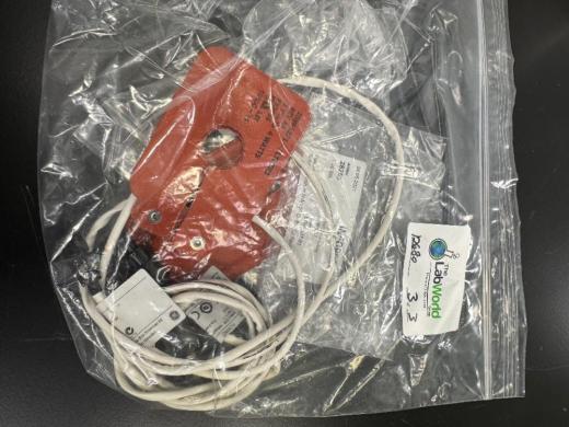 Biotech Cell Tainer Controlled Environment Cell Culture Bioreactor with Touchscreen Control-cover