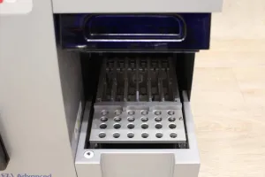 QIAGEN EZ1 Advanced Biorobot, 5 of 5