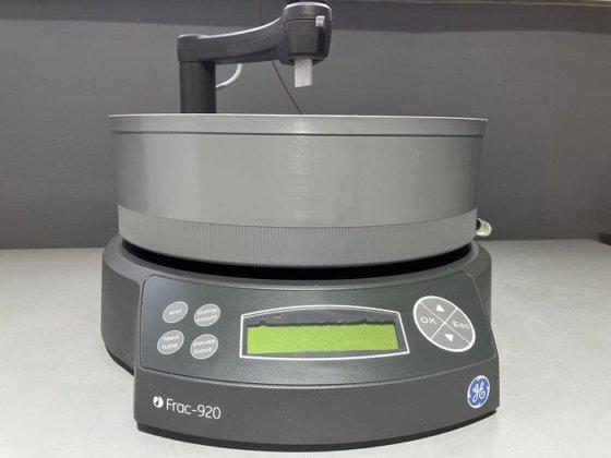 GE ÄKTA Frac-920 Automated Fraction Collector for Scale-Up Chromatography
