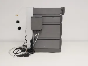 ÄKTA Purification System with P-900 Pump, UV-900 Detector, pH/C-900 Monitor, P-960 Pump, FRAC-950 Fraction Collector, 7 of 31