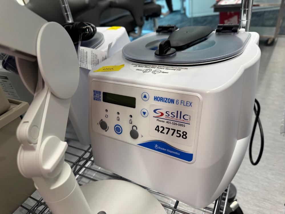 Drucker Horizon-6-Flex Benchtop Centrifuge with Digital Control Panel