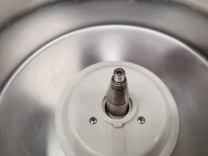 Eppendorf 5804 R Benchtop Refrigerated Centrifuge with Rotor, 9 of 23
