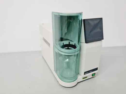 Buchi Vac V-511 Laboratory Vacuum Pump for Controlled Evaporation