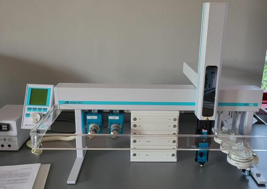 CTC Analytics/Thermo Scientific HTS PAL Autosampler with 100 µL Syringe and Peltier Cooled 6DW Stack
