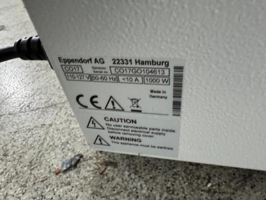 New Brunswick Galaxy 170 S CO2 Incubator Model C017 for Controlled Cell Culture-cover