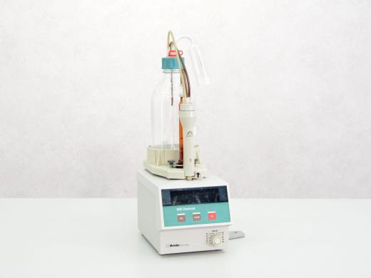 Metrohm 665 Dosimat Precision Dosing and Titration Unit with 5 mL Syringe-cover
