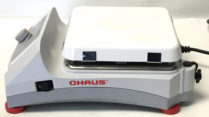 Ohaus Guardian 5000 Digital Hot Plate with 7" x 7" Plate