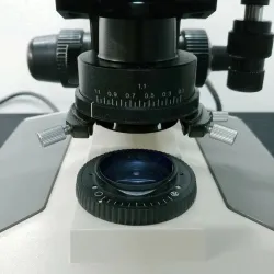 Olympus BH2 Microscope with Fluorescence and Super Wide Trinocular Head, 9 of 11