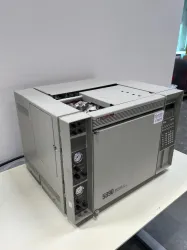 HP 5890 Series II Gas Chromatograph for Analytical Applications, 2 of 4