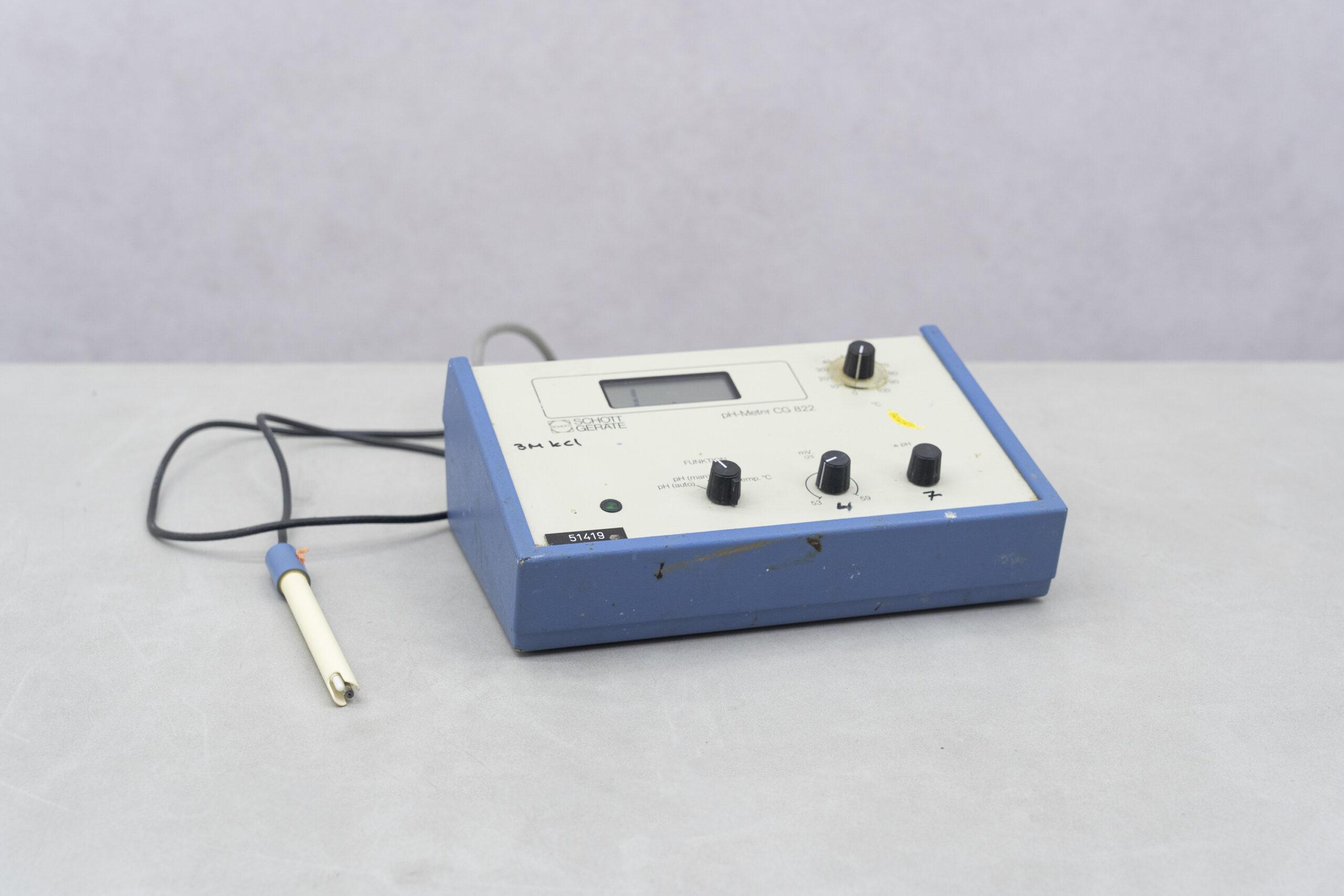 Schott CG 822 Digital pH Meter