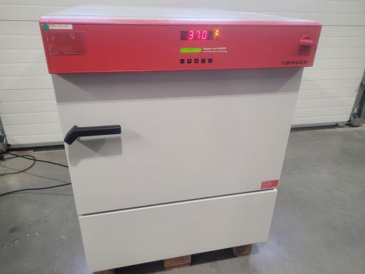 BINDER KB-115 refrigerated incubator / drying oven with forced convection 100°C-cover