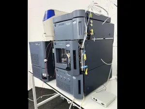 Waters Acquity Ultra Performance Liquid Chromatography System with TQ Detector and ELSD, 2 of 13
