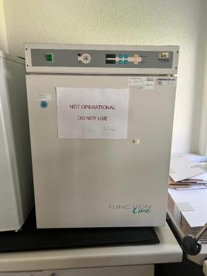 Heraeus Function Line Incubator-cover