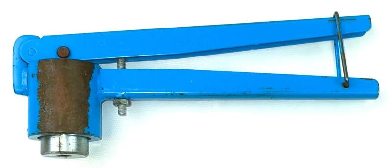 Wheaton 224301 E-Z Crimper 11 mm with Ergonomic Handles for Laboratory Vial Sealing-cover