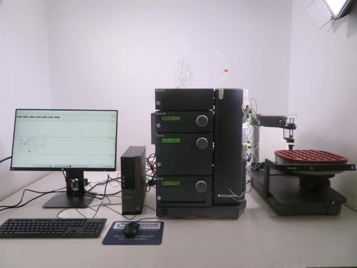 GE AKTA FPLC Explorer 100 System-cover