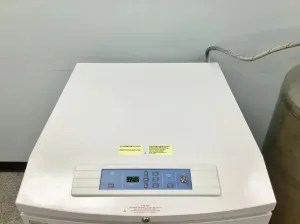 Thermo Scientific CryoPlus 2 Cryogenic Storage System with Automated Liquid Level Control, 5 of 13