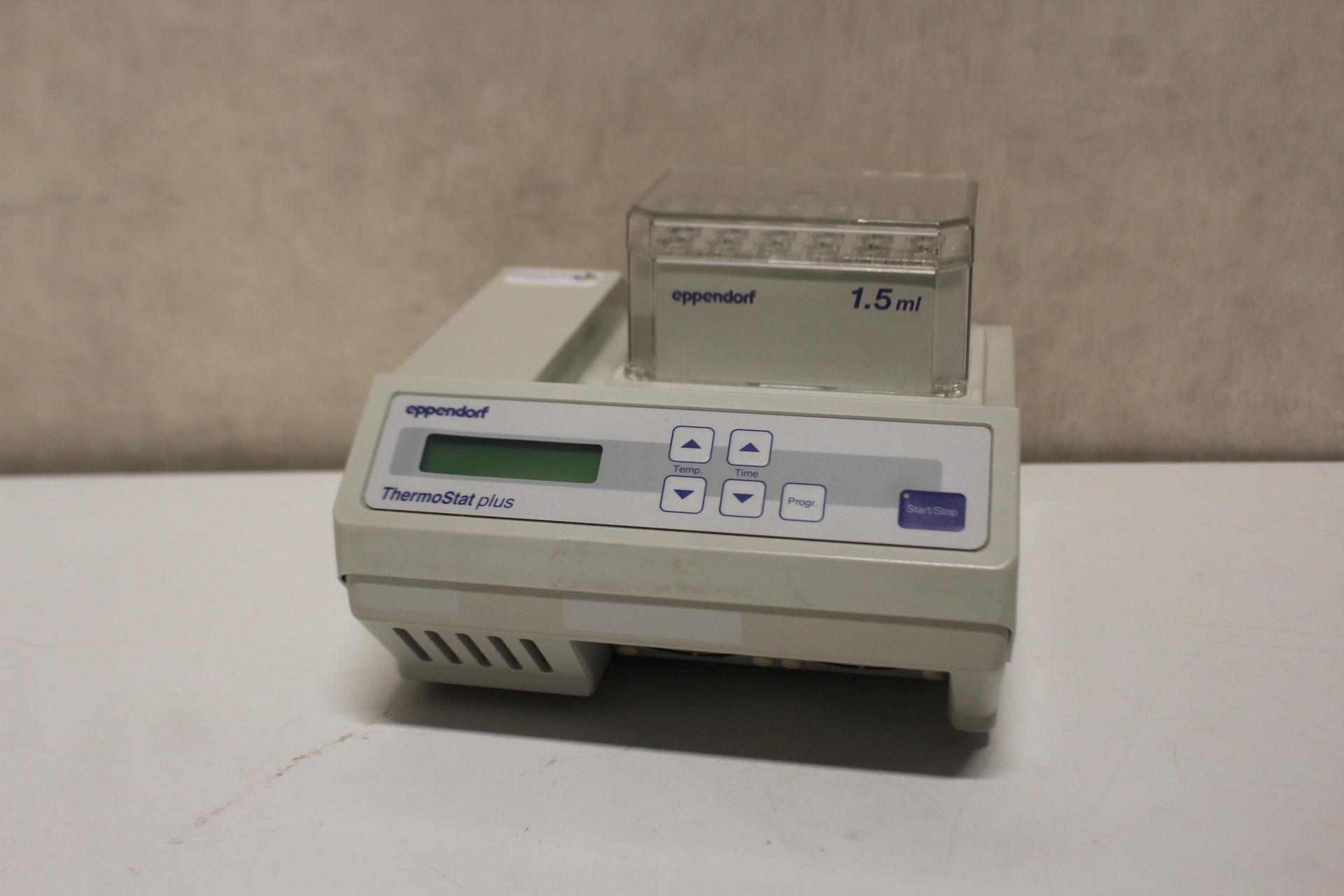 Eppendorf ThermoStat plus Heating Block with Precise Temperature Control for 24x 1.5 ml Tubes