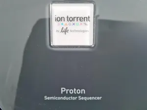 Life Technologies Ion Torrent Proton Semiconductor Sequencer and Ion Chef System, 15 of 89