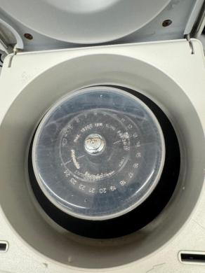 Eppendorf 5415 D Centrifuge-cover