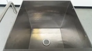 Pall Life Sciences 200L Stainless Steel Single-Use Mixing Container for Bioprocessing, 4 of 4