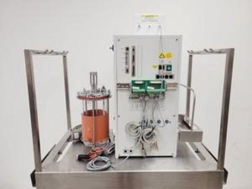 Applikon Biotechnology EZ-Control Bioreactor System Lab-cover