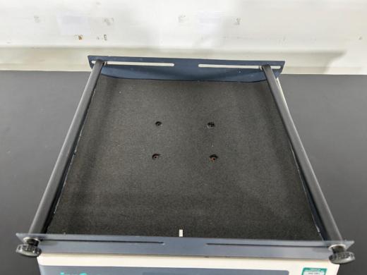 New Brunswick Innova 2100 Open Air Platform Shaker with Adjustable Side Rails-cover