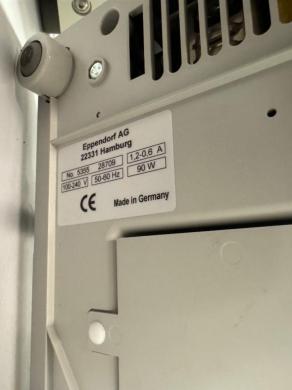 Eppendorf Thermomixer comfort Model 5355 with Precise Temperature Control and Tube Mixing-cover