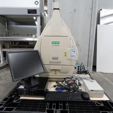 Bio-Rad ChemiDoc MP Imaging System Model 170-8280 - Multifunctional Gel and Western Blot Imager