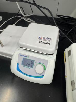 Benchmark Scientific Benchtop Magnetic Stirrer with Digital Speed Control-cover