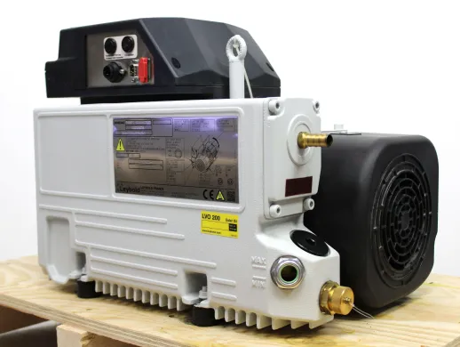 Leybold Sogevac SV65BIFC Oil-Sealed Rotary Vane Vacuum Pump 0.047 mBar, 240V, Low Noise