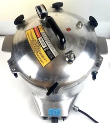 Wisconsin Aluminum All American 25X-1 Top-Loading Pressure Autoclave Sterilizer, 2 of 13