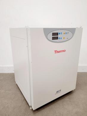 Thermo Scientific CO2 Incubator BB15 Lab-cover