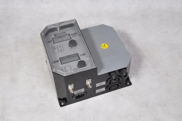 Hanna pH/ORP Meter WM8912DW