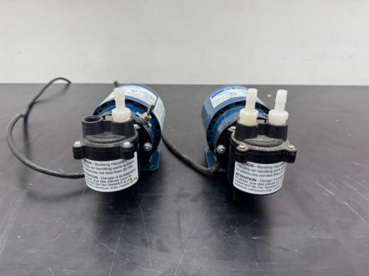 Cole Parmer Air Cadet Vacuum and Pressure Air Pump-cover