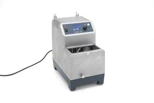 Huber Ministat 125 CC125 Refrigerated Circulating Chiller Thermostat, -25 to +150 °C