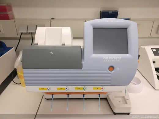 Thermo Scientific Ion Torrent PGM Semiconductor Sequencer with Ion OneTouch 2 and Torrent Server 5.2
