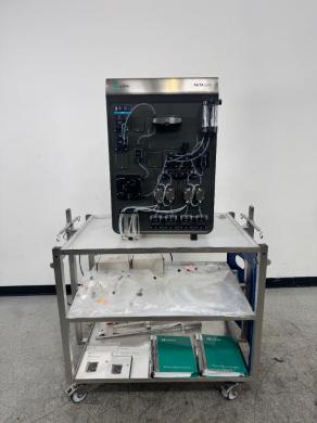 Cytiva Äkta Pilot 600R Pilot-Scale Chromatography System with Rolling Cart-cover