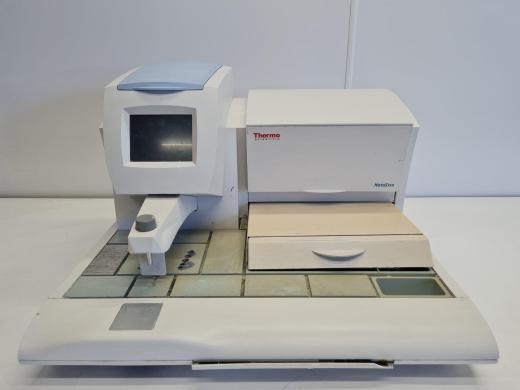 Thermo Scientific HistoStar Tissue Embedding Centre Lab-cover