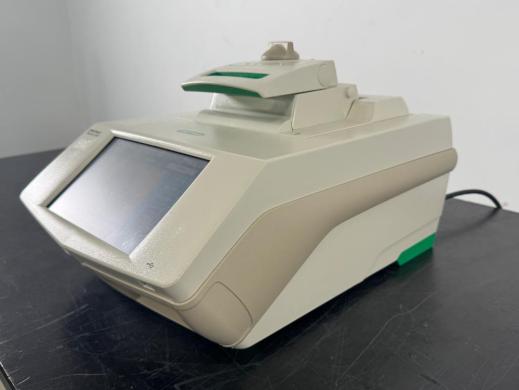Bio-Rad C1000 Touch Thermal Cycler for Precise PCR Amplification-cover