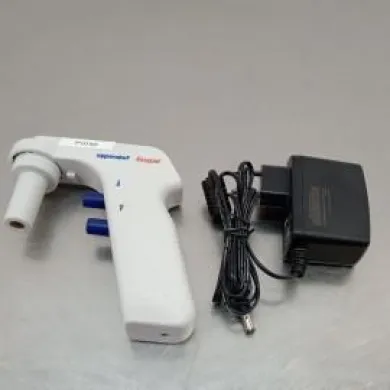 Eppendorf Easypet Electronic Single-Channel Pipette Controller with Adjustable Speed and Rechargeable Battery