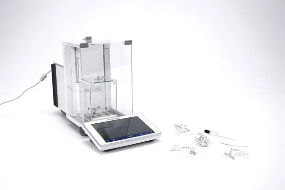 Mettler Toledo XPR36 Microbalance, 32 g × 0.001 mg, LabX-Compatible